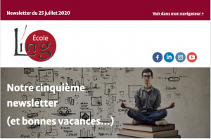 5e newsletter de l'École Ling, un élève médite sur une pile de livres